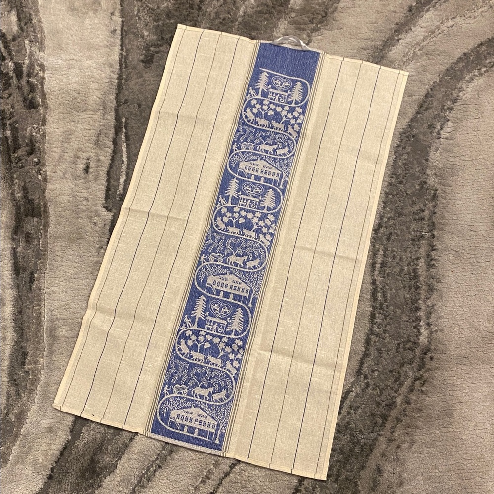 Swiss Scherenschnitt Appenzell Farm Kitchen Towels - Set of 2 (Red & Blue - Picture 10 of 10